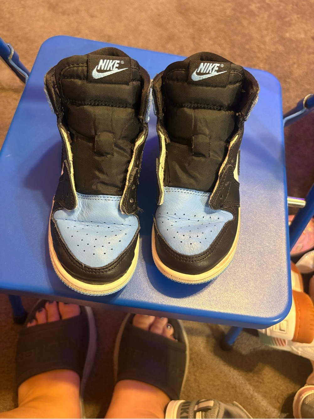 Nike Kids High-Top Sneakers in Black & Light Blue